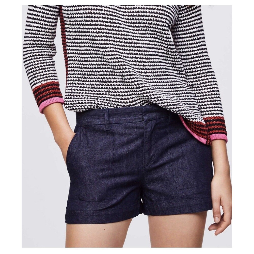 Ann Taylor LOFT Denim Shorts in Rinse Wash Size 24 / 00 Jean Dark Blue Women’s